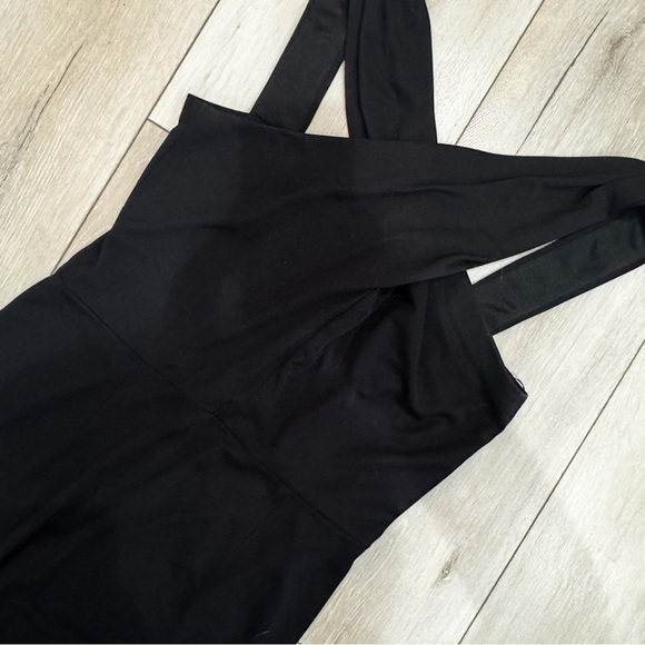 David Meister criss cross front black dress ❤️ - Picture 3 of 5